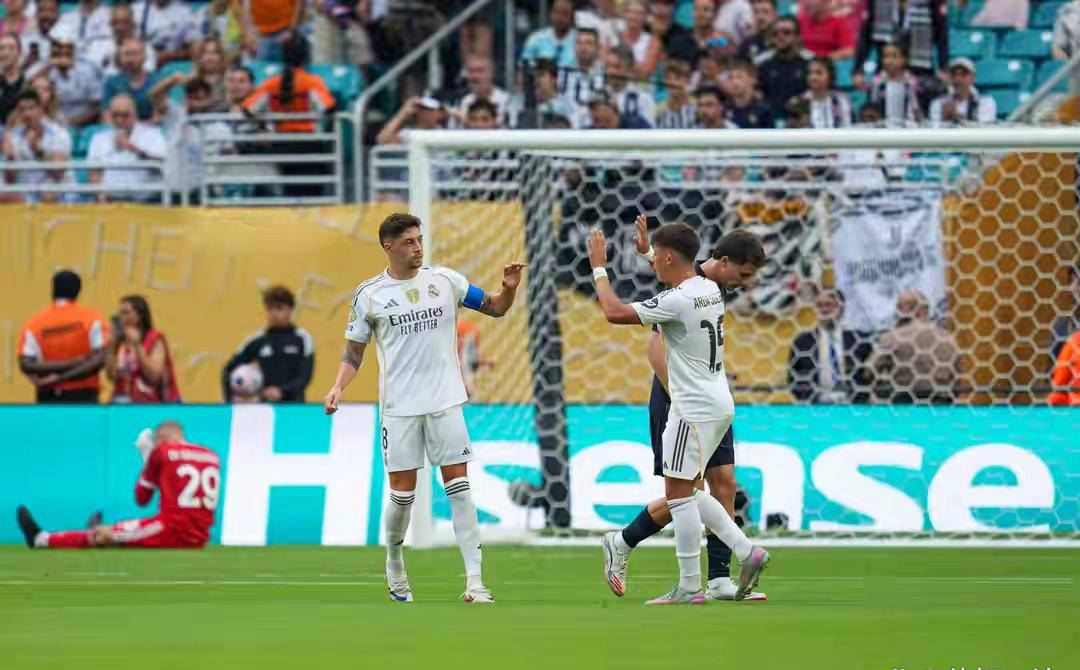 姆巴佩焦点对战，费德勒与70激战西班牙队分钟，表现优异胜负难料！