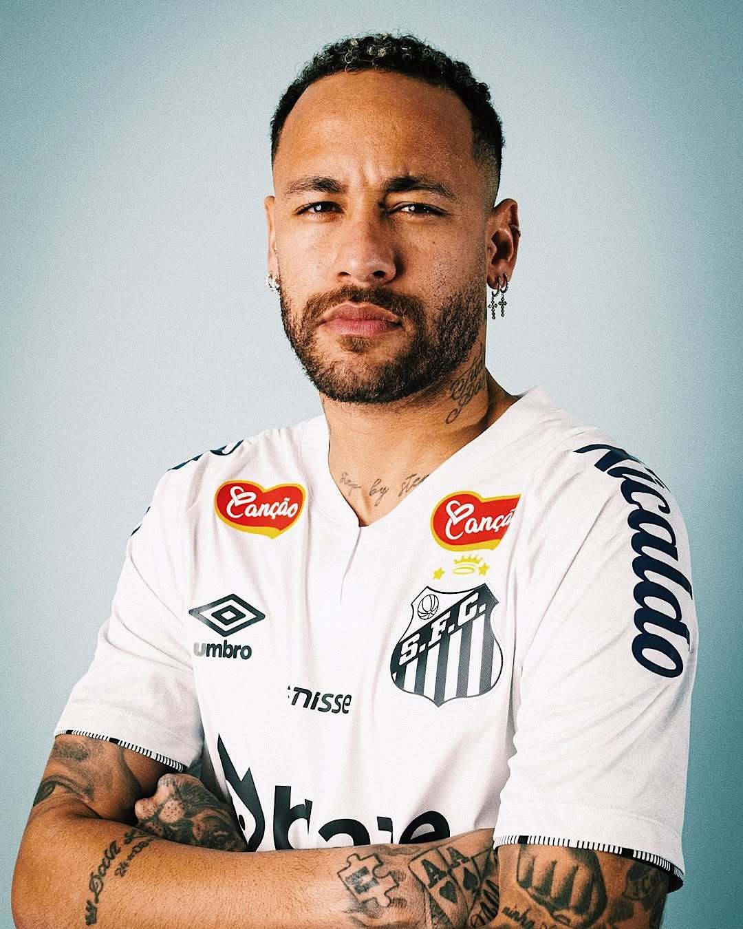 关于内马尔官方宣布败北新规，SKT引发争议！的信息