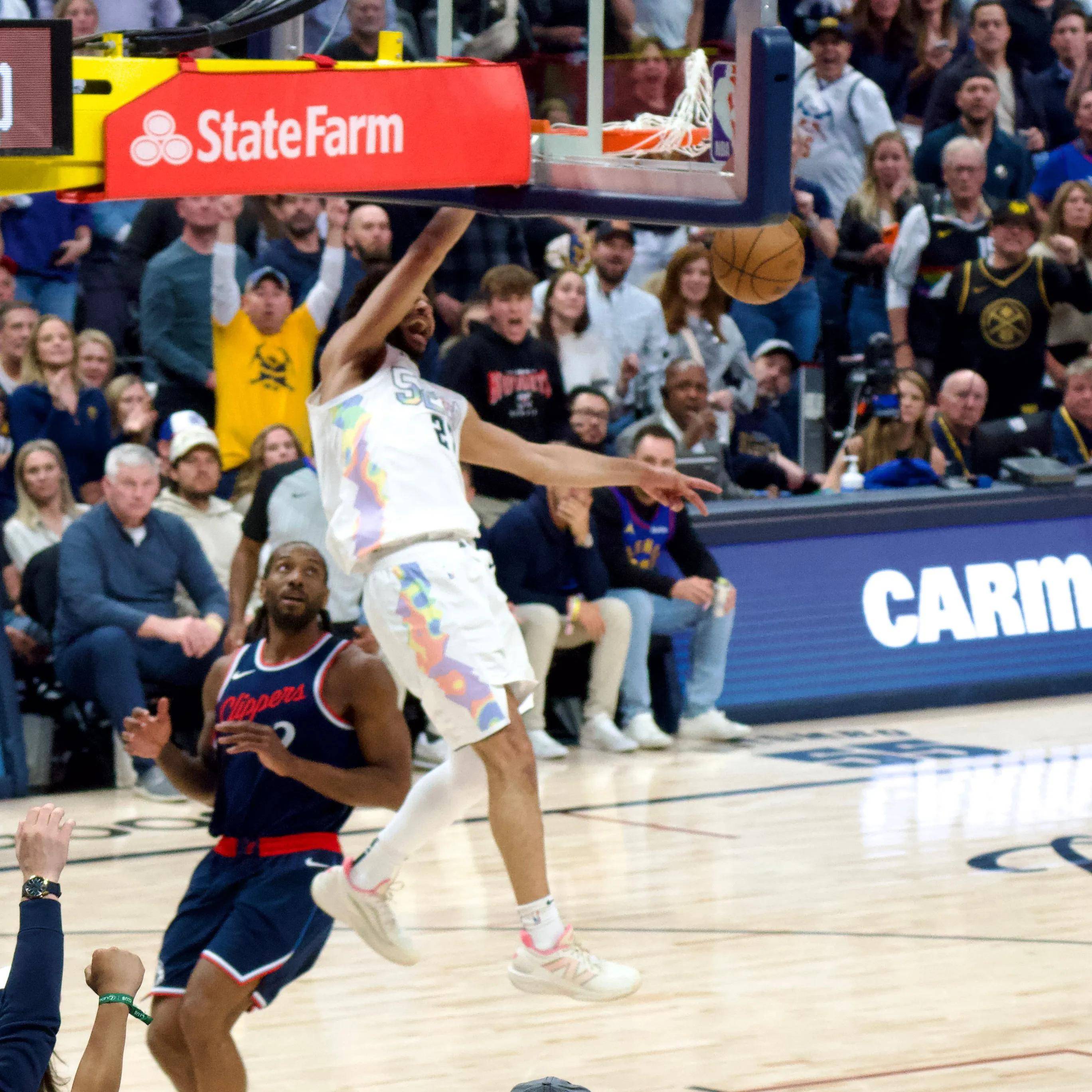 包含穆雷官方宣布战术调整新规，快船引发争议！的词条